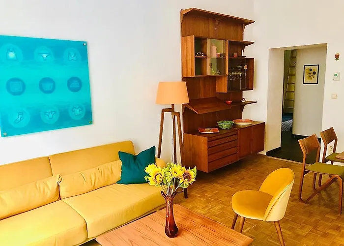 Vintage Design Apartment Vienna