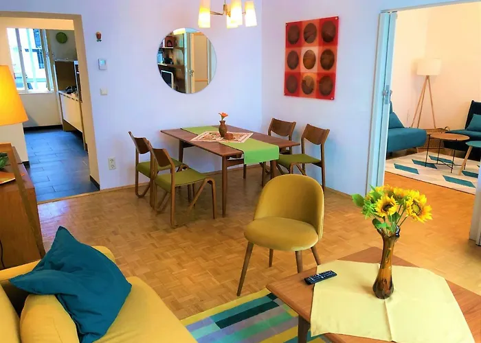 Vintage Design Apartment Vienna